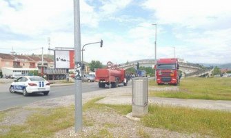 U ponedeljak okupljanje roditelja kod pasarele na Zabjelu 