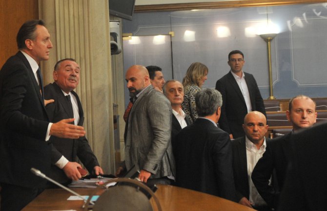 Bivši poslanici: Za njih smo bili Dom lordova