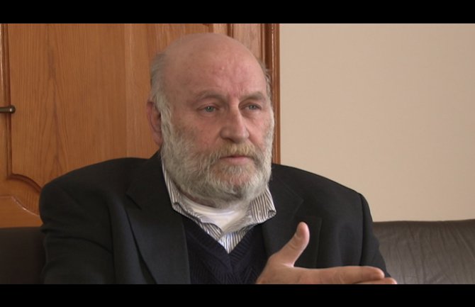 Alfandari demonstrativno napustio tribinu  „Holokaust i sjećanja