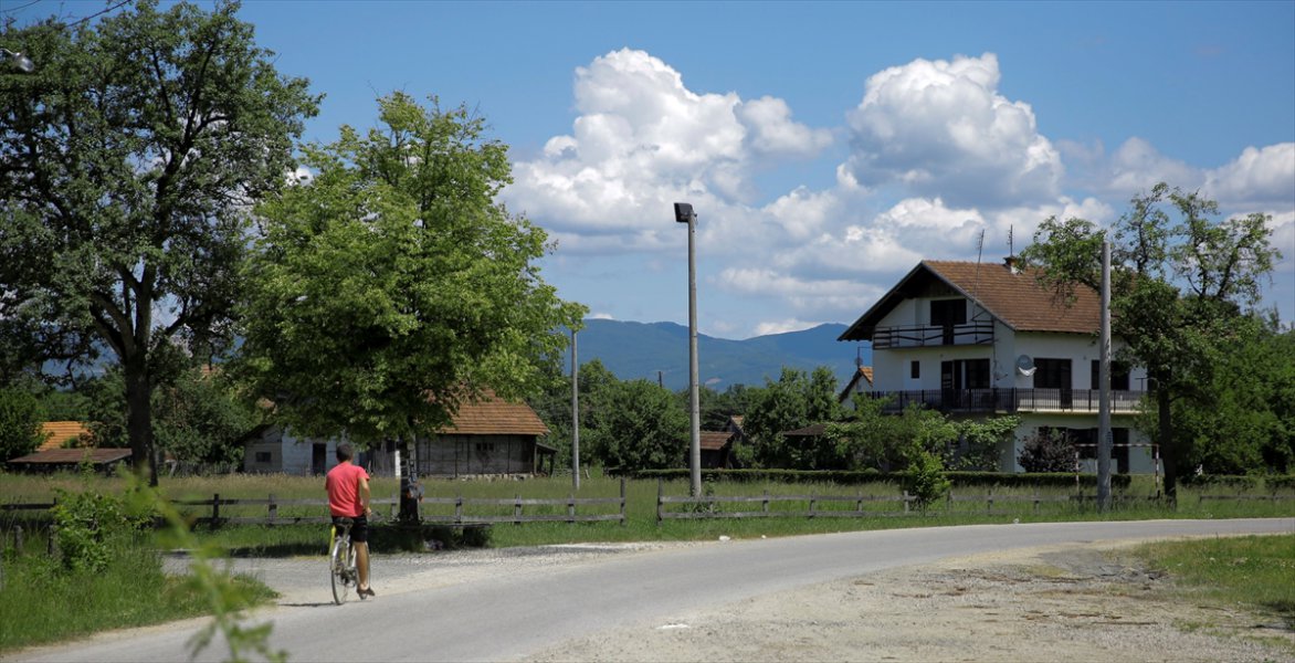 2016060621737103211094906Web