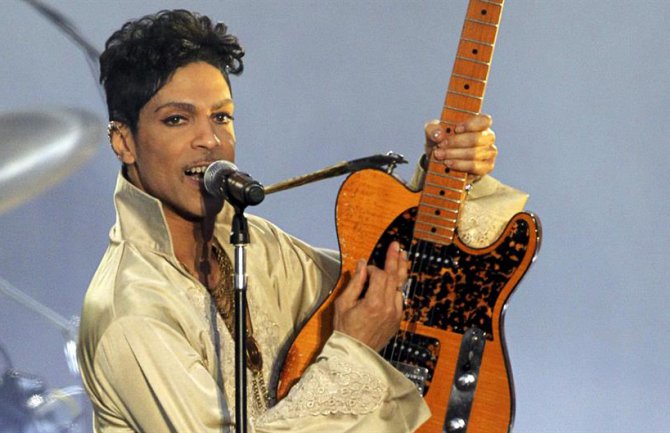 Prins se predozirao lijekovima protiv bolova