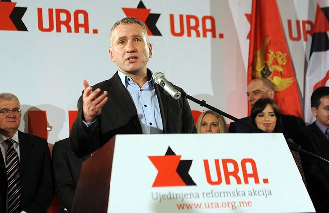 Rakčević: Raskinuti sve loše privatizacione ugovore