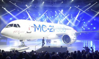 Rusi ponosni na novi avion domaće proizvodnje