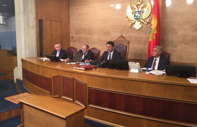 Sva kašnjenja Parlamenta dodatno dovode izborni proces u pitanje