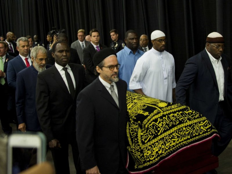 muhammadalifuneralpallbearers1006