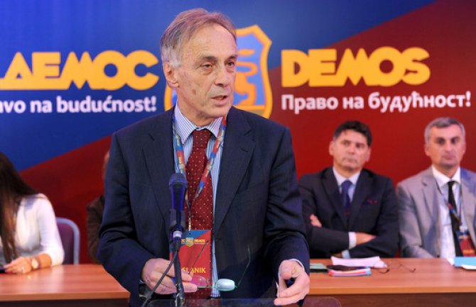 Demos: Rezolucija bez ikakvog značaja za domaću i međunarodnu javnost