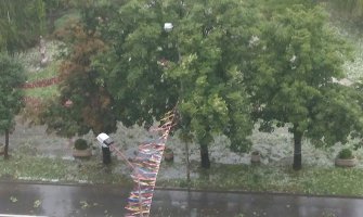 Nezapamćeno nevrijeme pogodilo Beograd i Pančevo (Video)