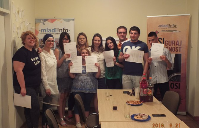 Šest OSI završili četvoromjesečnu obuku iz engleskog jezika