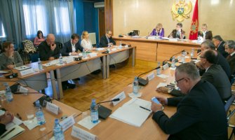 Kontrolno saslušanje Stankovića, Danilovića i Peruničića 1. jula zbog nerasvijeteljenih ubistava