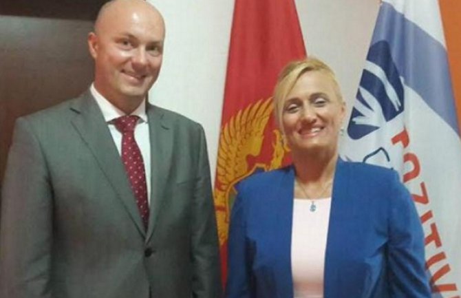 Pozitivna za uspostavljanje pune vladavine prava