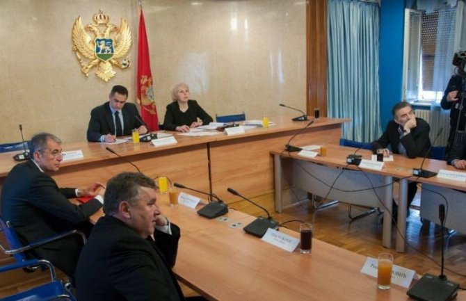 Damjanović: Nedostajuća sredstva tražiti u rashodima