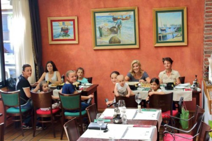 image00201efbe14c342a7f467957d4c60eb90ade888a8478b3f4baae70d6d7f056a866dd1V500x333