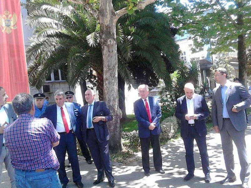 1362501710210320021944866413873620n