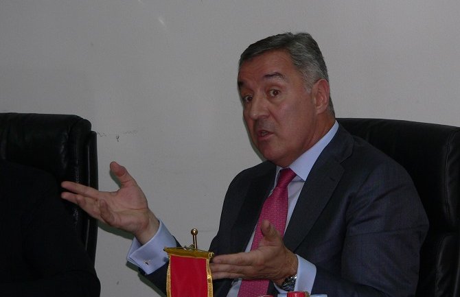 Đukanović: Vara se svako ko misli da je vrijeme da se priziva avet 90 -tih ponovo