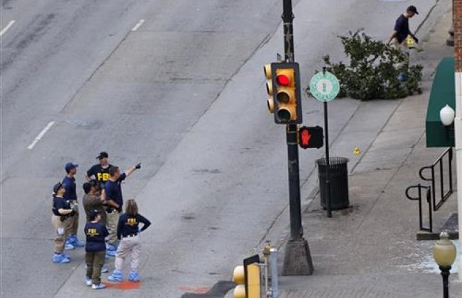 Snajperista iz Dalasa ostavio na zidu poruku svojom krvlju