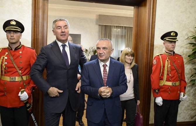 Podgorica: Meta odlikuje Đukanovića