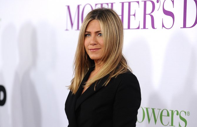 Otvoreno pismo Dženifer Aniston: 