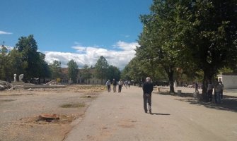 Nikšić: Uklonjen drvored lipa, napreduje rekonstrukcija Trga