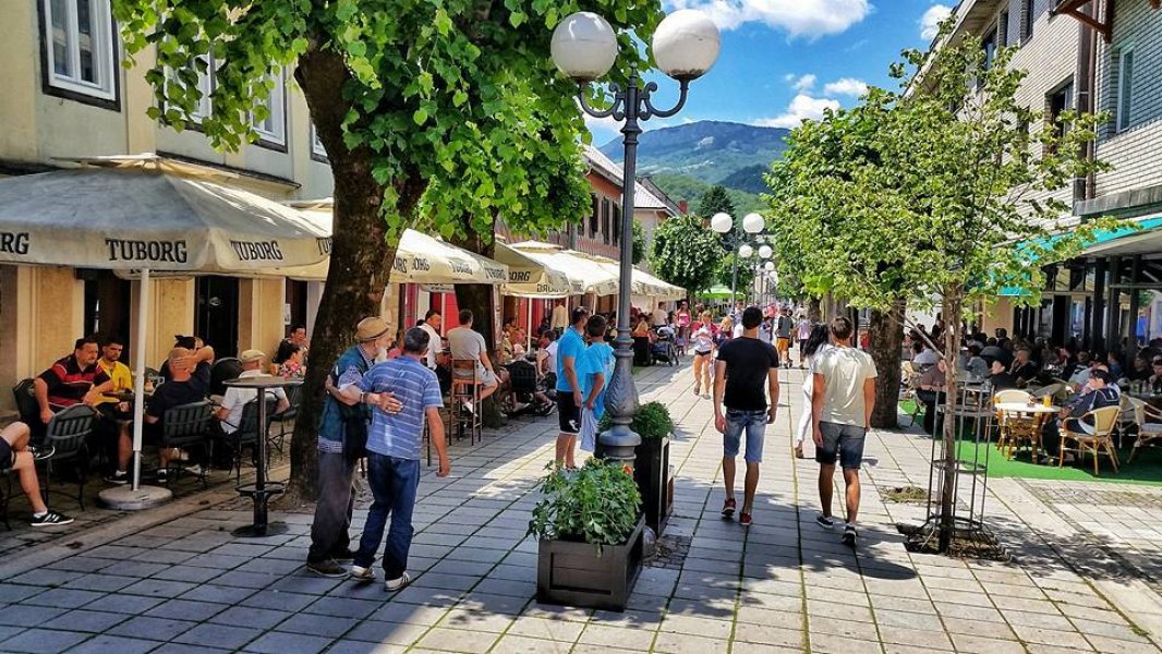 137316275152745920032975454628526826641488n