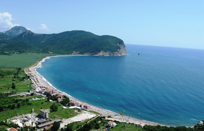 Bolje hoteli nego komarci!