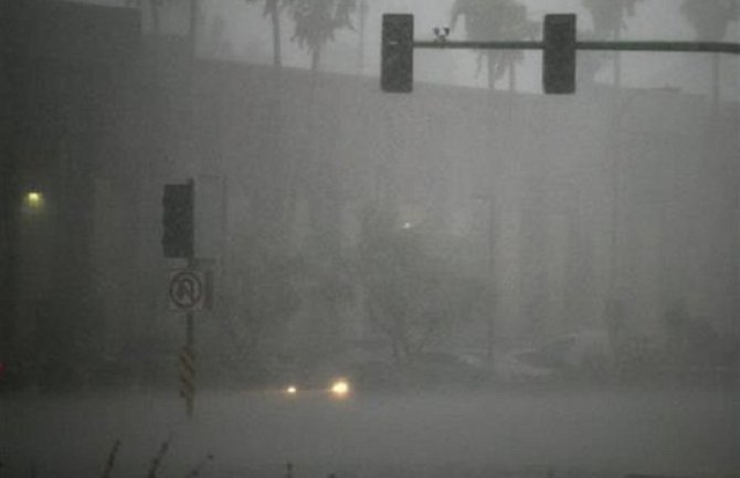 Minesota: Dvoje poginulo, dvoje povrijeđeno u oluji