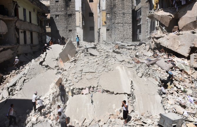 Ruski avioni gađali naselja i bolnicu u Halepu: Poginulo deset, ranjeno 40 osoba