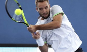 Troicki porazom od Nišikorija završio sezonu