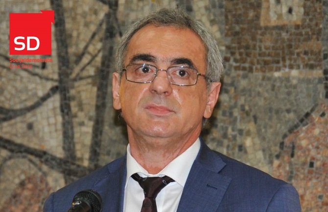 Luka Kotor da bude u funkciji razvoja grada, a ne skupljanja sitnih političkih poena