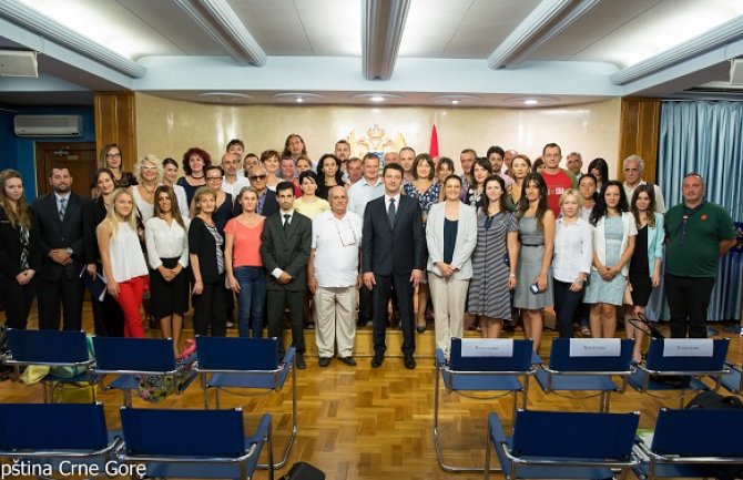 Pajović potpisao sporazum o saradnji sa 57 nevladinih organizacija