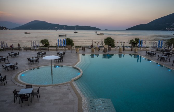 Sinoć otvoreni rekonstruisani hotel 