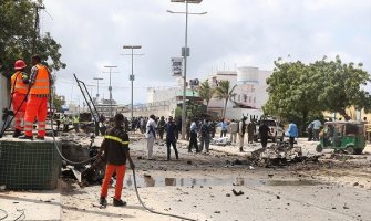 Dvostruki napad u Somaliji: Poginulo 15 osoba