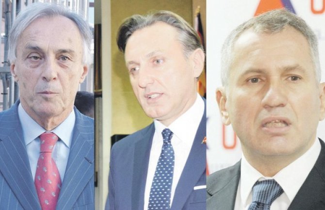 Vujović: Izlazak trojke iz Vlade bi nas vratio pola godine unazad