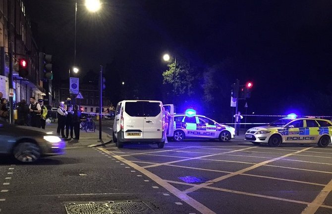 Ubijena žena u centru Londona, više ljudi povrijeđeno