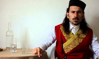 Sve više foliranata koji crnogorsku tradiciju žive po copy paste principu