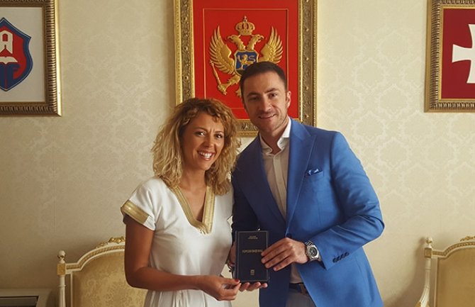 Bogdanović primio sugrađanku Danijelu Lompar koja je spasila život mladiću na Velikoj plaži