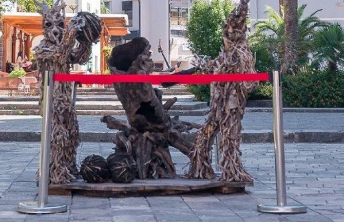 Mladenovi „Drvostvori“ (Foto)