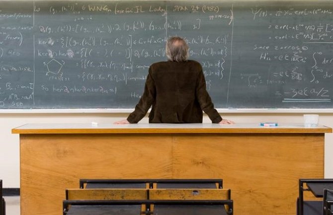 Profesorima na Univerzitetu koeficijent 21,62, a u školama 7,67
