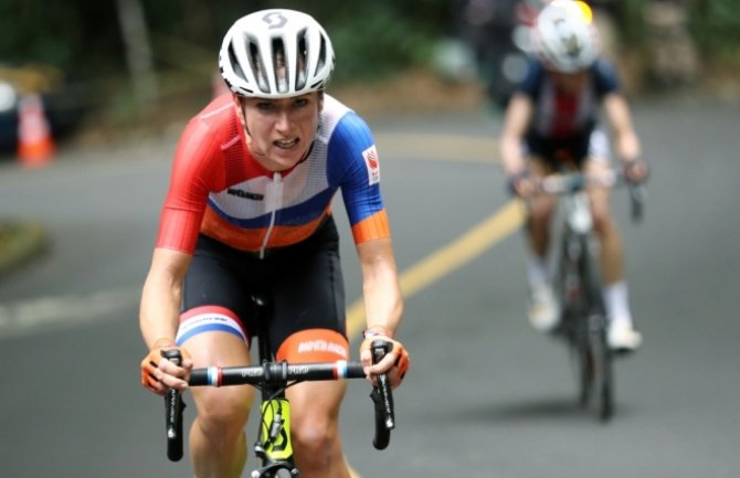 Rio 2016: Holandska biciklistkinja pala i slomila kičmu (VIDEO)