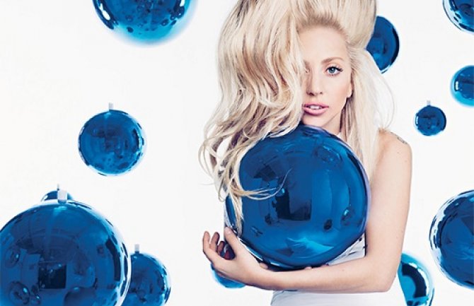 Gagina nova muzika stiže krajem meseca?