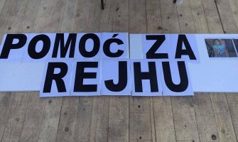 Pomozimo malenoj Rejhi koja boluje od cerebralne paralize da ode na liječenje u Njemačku!