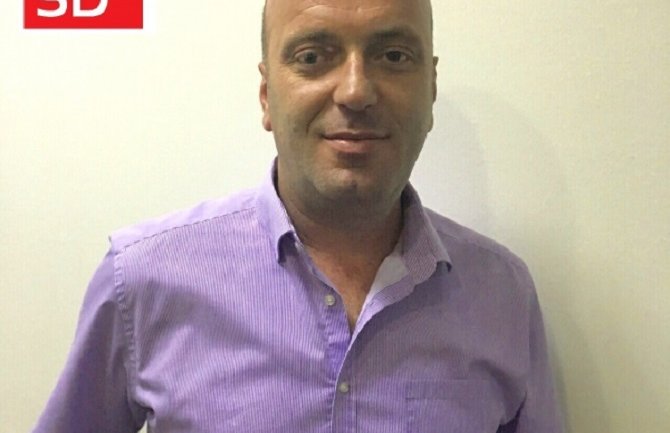 SD Rožaje: Obezbijediti besplatne udžbenike za đake prvake 