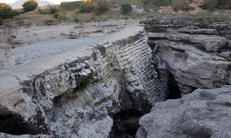 Presušili Nijagarini vodopadi (FOTO)