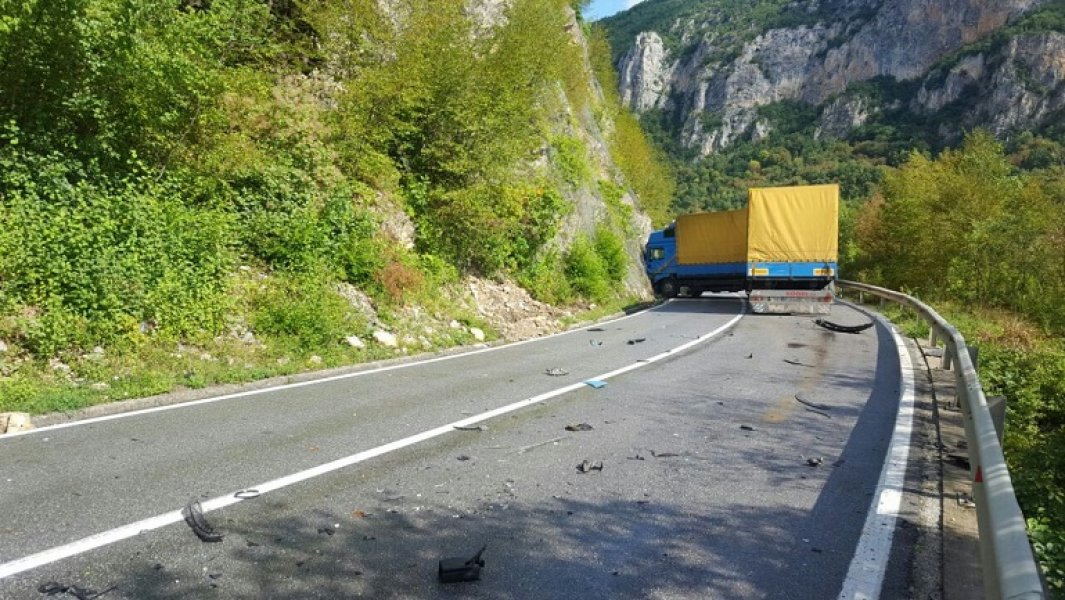 image00201419a4f46edea4a7b09e923c6690a96af72d63b3a377626a3031c649eb2baf8e6V