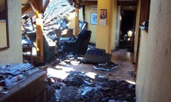 Nikšić: Voda oštetila brojne stanove,  stanari proveli besanu noć