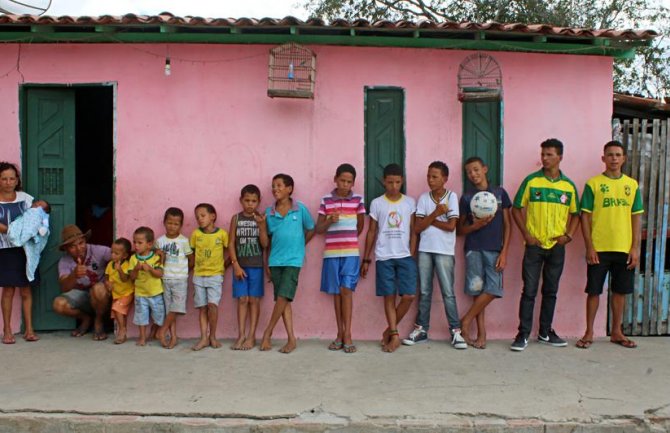  Brazilski par skoro 20 godina pokušava dobiti ćerku, imaju 13 sinova!