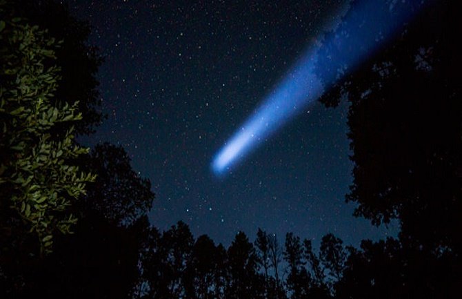 Meteor eksplodirao iznad Kipra: Začula se eksplozija, a onda se i zemlja zatresla!(VIDEO)