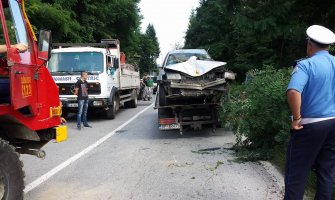 Zaspao za volanom pa sletio u Ljuboviđu (FOTO)