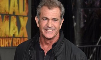 Tata po deveti put: Mel Gibson  i njegova 26 godina mlađa djevojka očekuju dijete