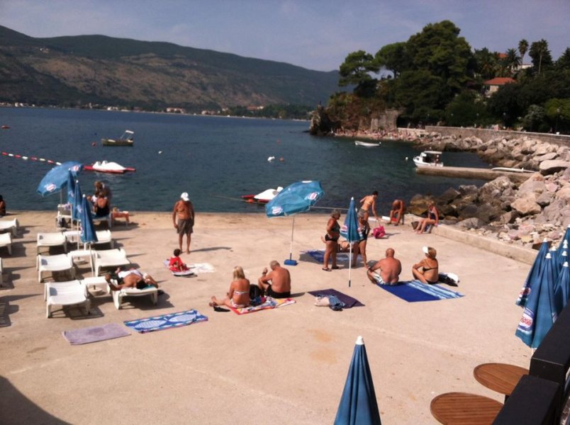 14407710102108319859412891702194174n