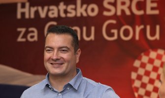 Vuksanović:Više podsticaja studentima koji žele studirati u inostranstvu